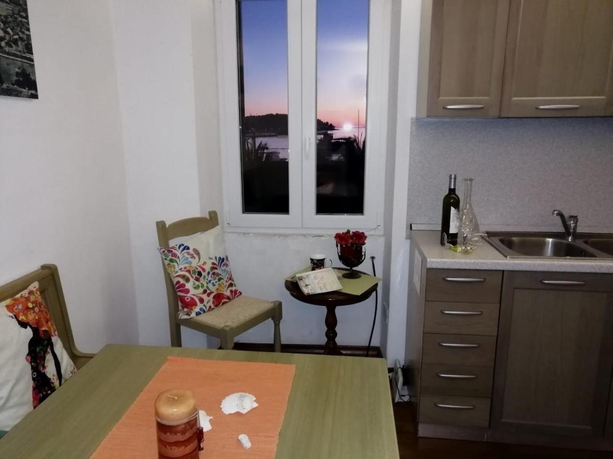 Havana - Apartment With Sea View Rovinj Exteriér fotografie